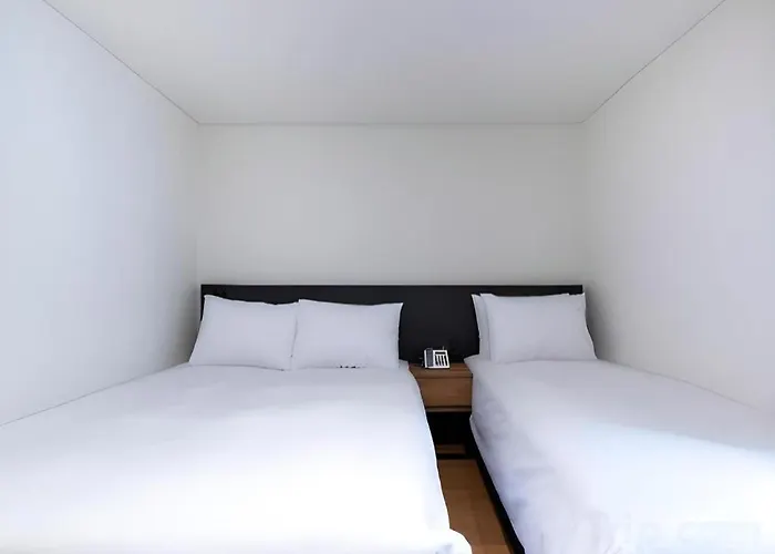 Hotel First Myeongdong Seul